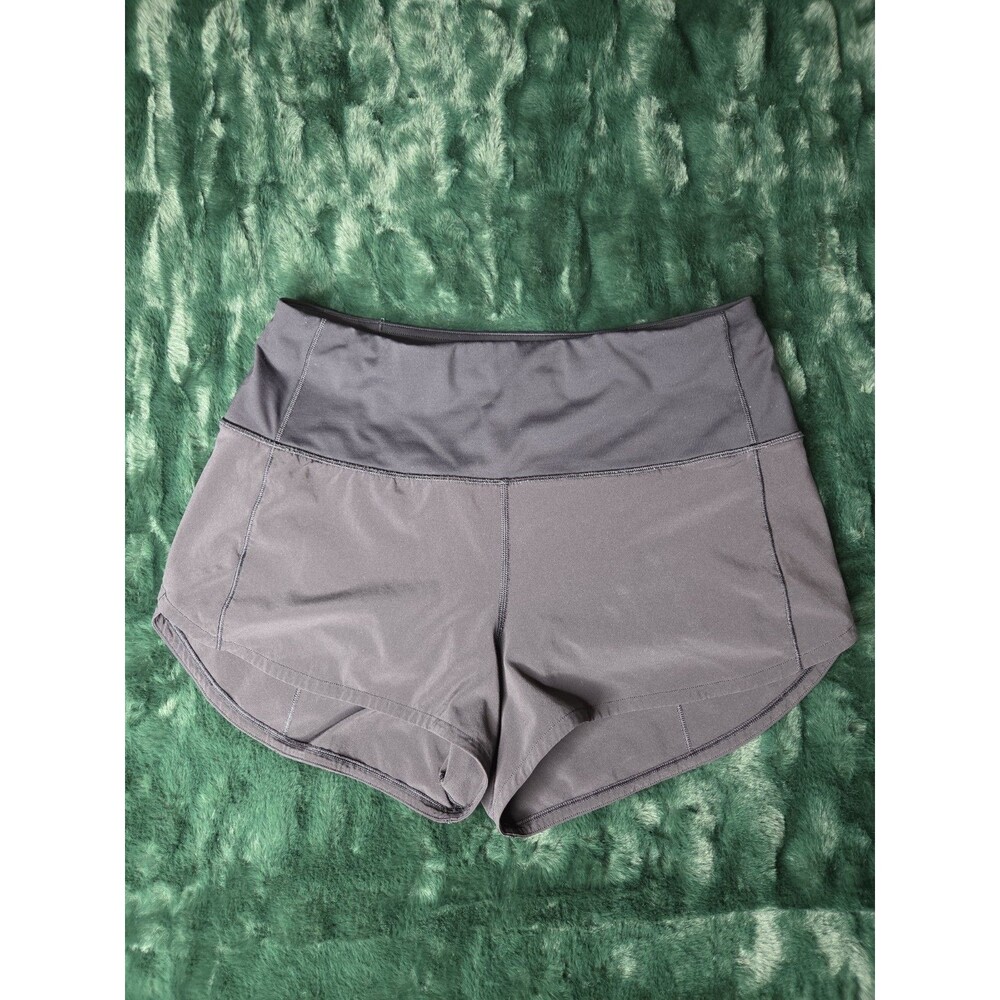 Lululemon Speed Up Low-Rise Lined Shorts in Black, Women’s Size 6.